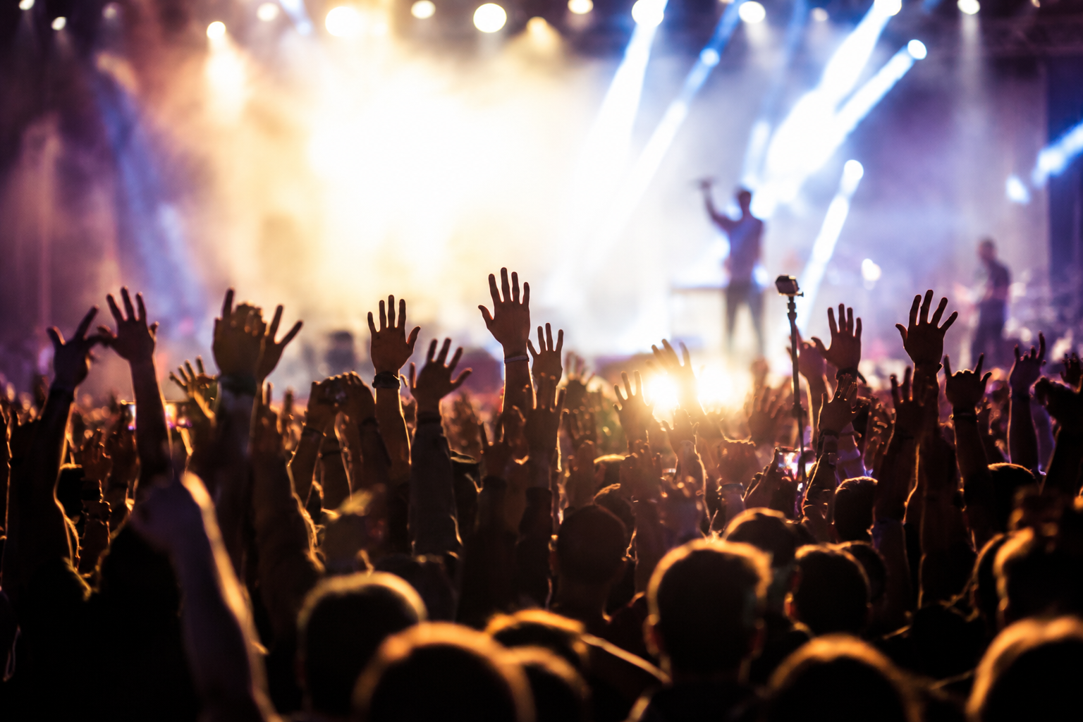 Win 6 VIP Tickets - The Weekend of the Summer 2